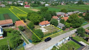 Л.Українки, 27 (с. Короловка, Коломыйский район) - Продається будинок, 19900 $ - АФНУ