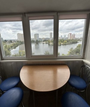 ул. Березняковская, 30 (г. Киев, Днепровский район) - Продається квартира, 87000 $ - АФНУ